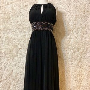 Sleeveless Keyhole Beaded Waist Jersey Dress